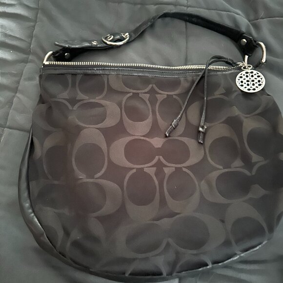 Coach Hobo Purse - Picture 1 of 1